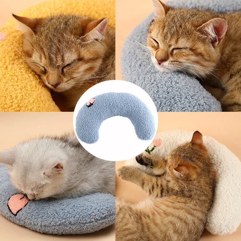 Cats Sleeping Little neck protector pillow