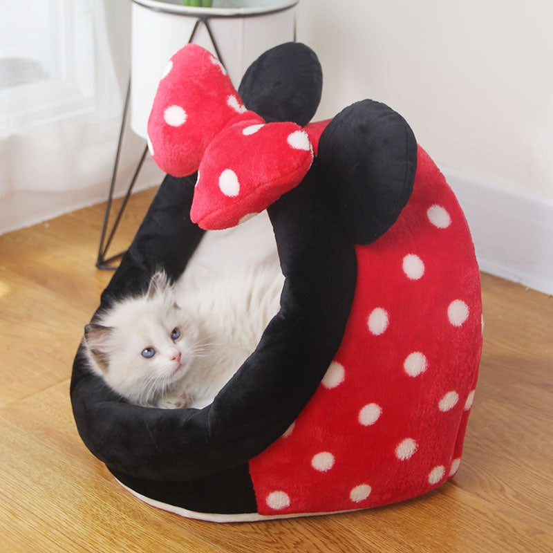 Mouse Bow Knot - Red & Black Cosy Indoor Cat Bed