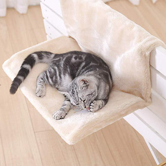 White Cat Hammock Bed used with Radiator 
